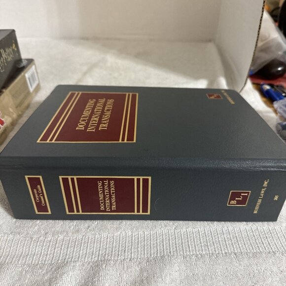 Documenting International Transactions Corporate Councel’s Guide BLI Law Book - Picture 7 of 14